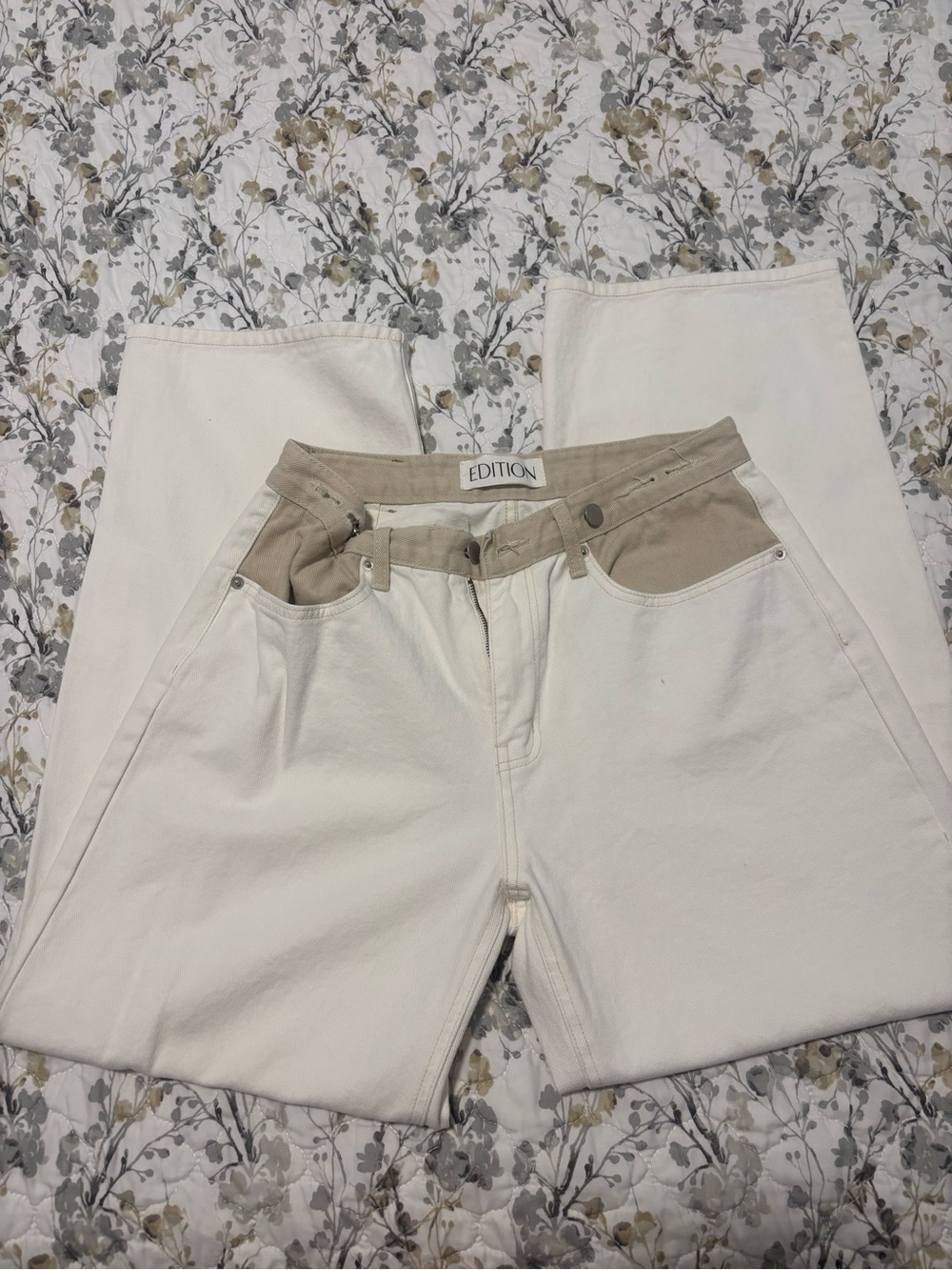 Cream Wide-Leg Jeans with Tan Waistband Detail